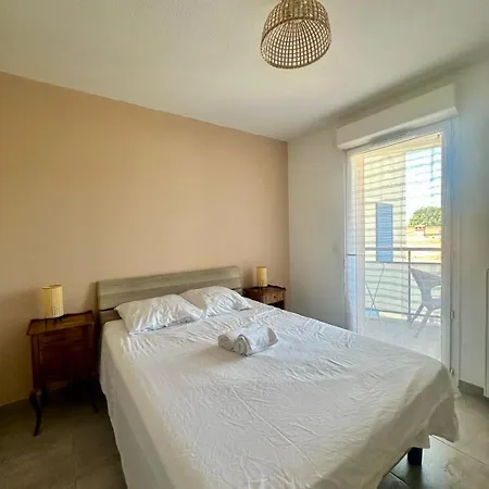 Cosy Perpi Gare Apartmán